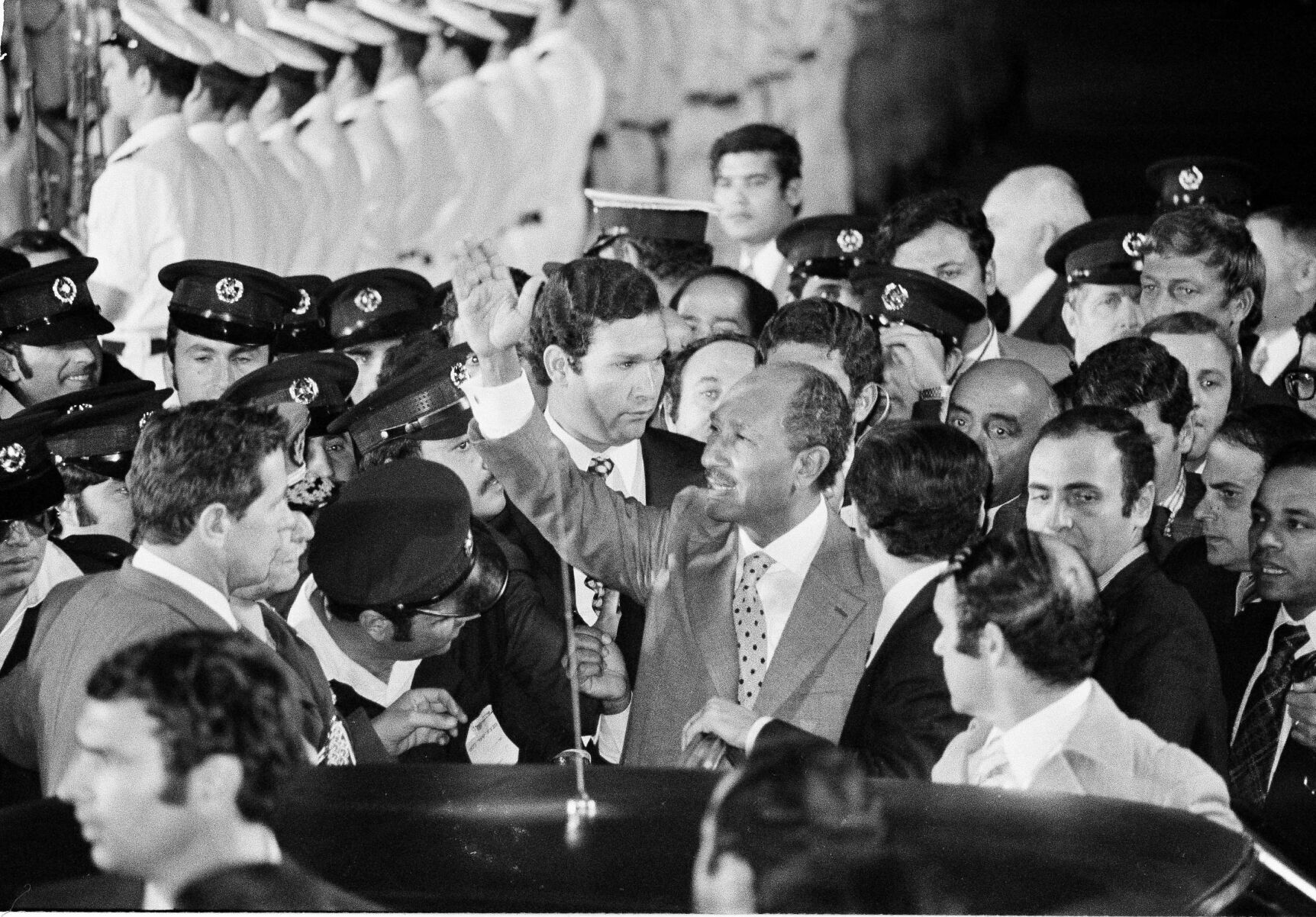 1977: Anwar Sadat